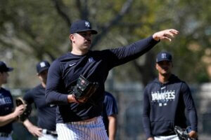 Carlos Rodon recovers from spine injury